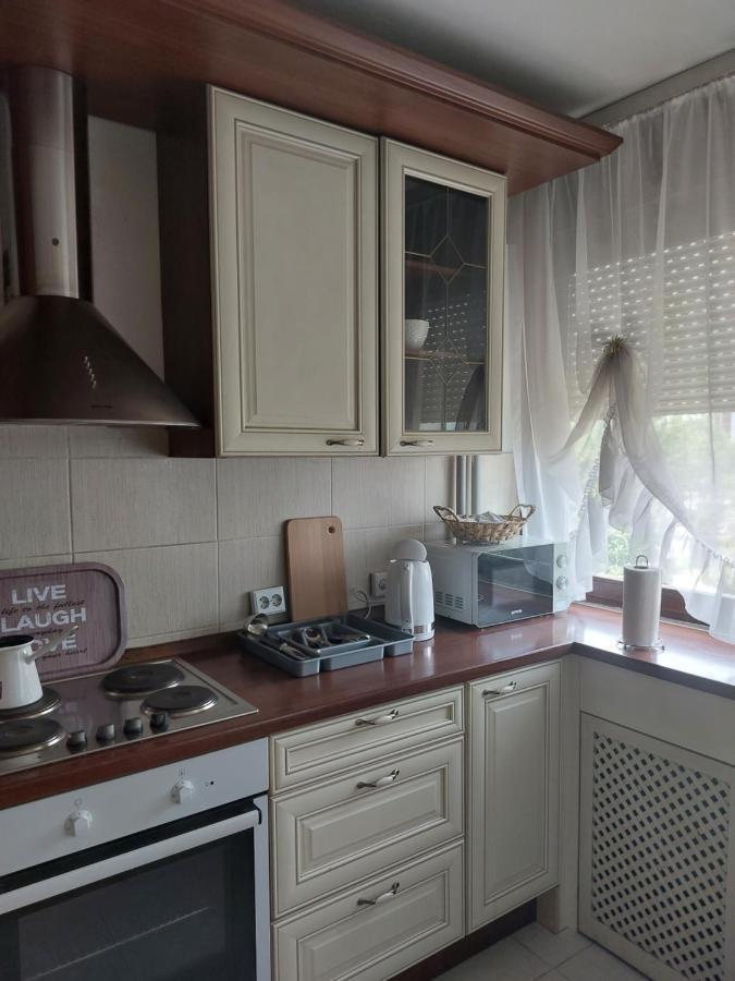 Apartman Laura ซาเกร็บ ภายนอก รูปภาพ