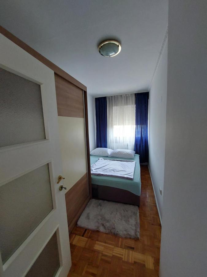 Apartman Laura ซาเกร็บ ภายนอก รูปภาพ